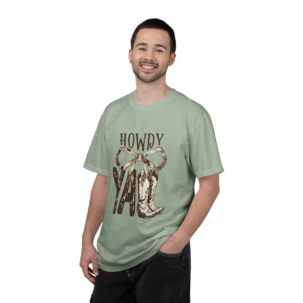 Howdy Y'all Cowboy Boots T-Shirt — Western Graphic Tee