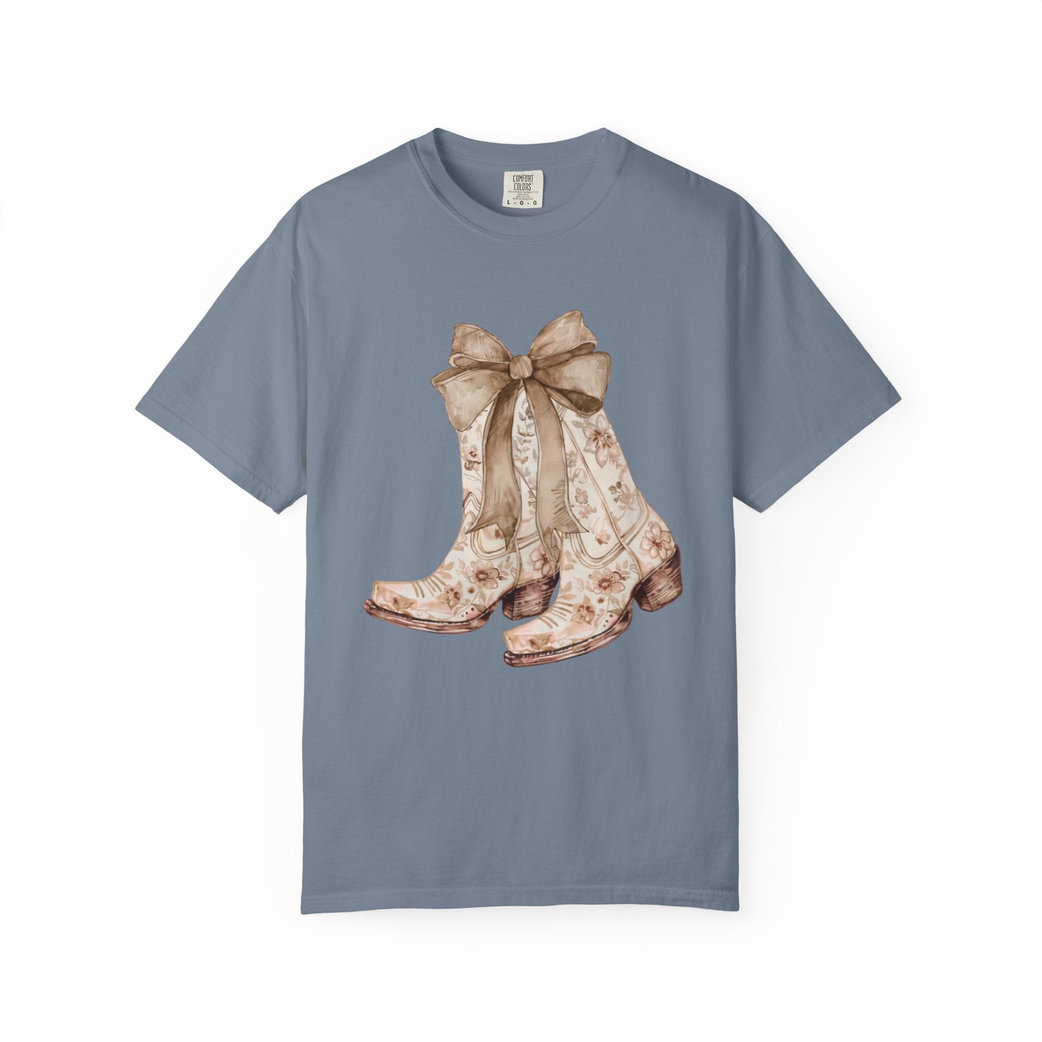 Vintage Floral Cowboy Boots T-Shirt — Western Cowgirl Graphic Tee