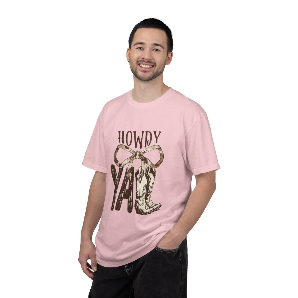 Howdy Y'all Cowboy Boots T-Shirt — Western Graphic Tee