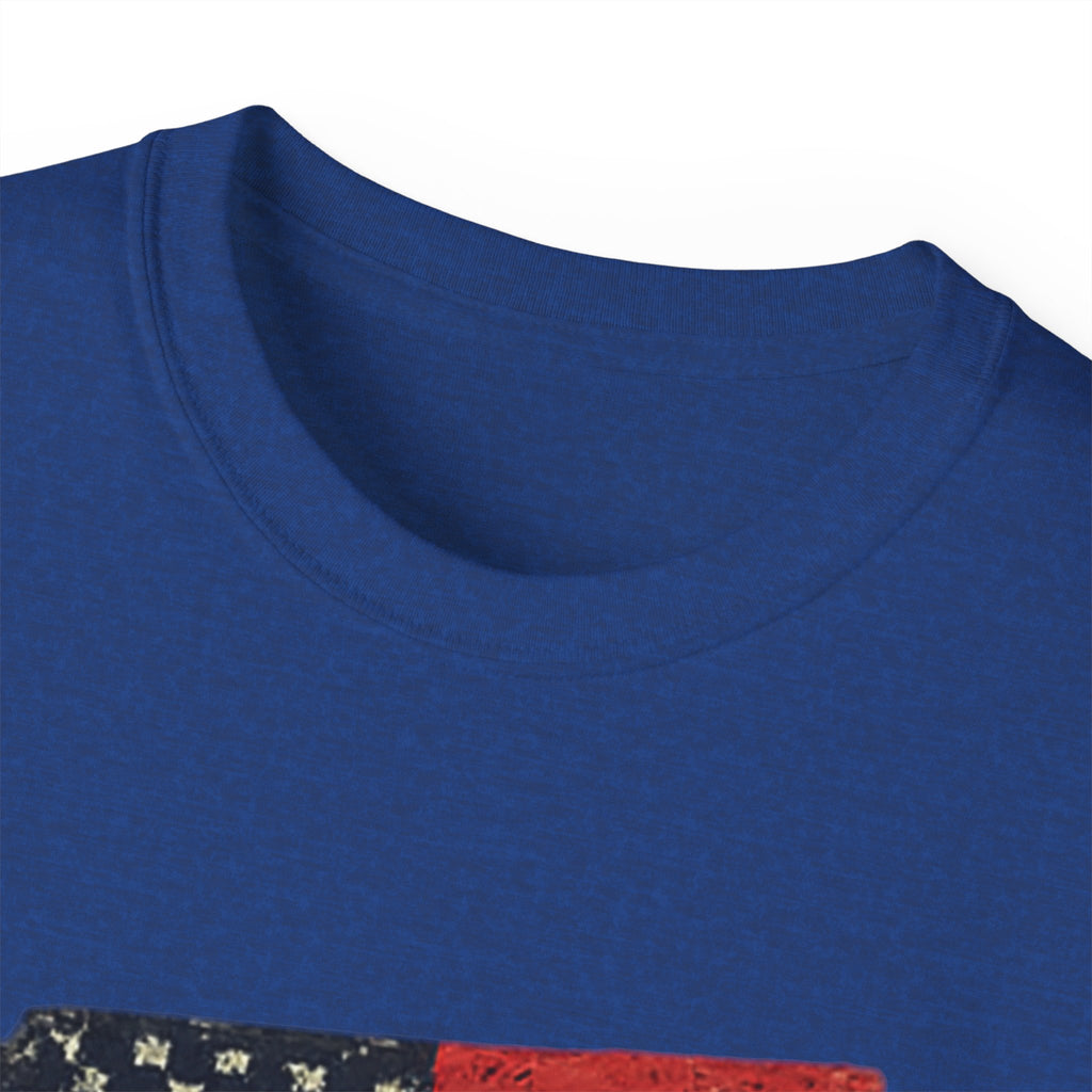 Patriotic Dad T-Shirt – Vintage American Flag 'DAD' Tee for Father’s Day