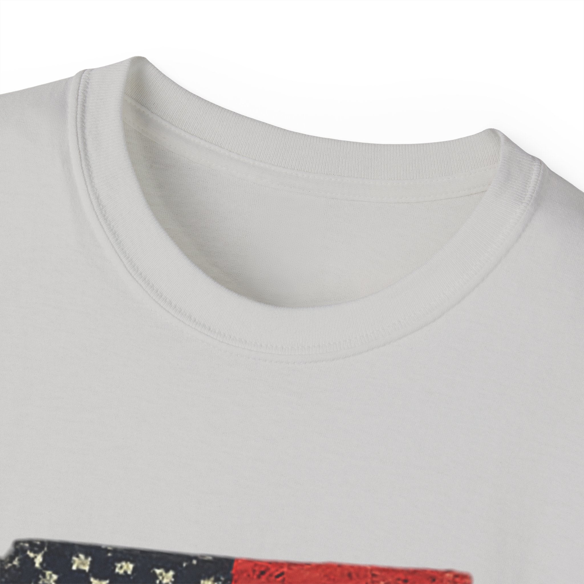 Patriotic Dad T-Shirt – Vintage American Flag 'DAD' Tee for Father’s Day