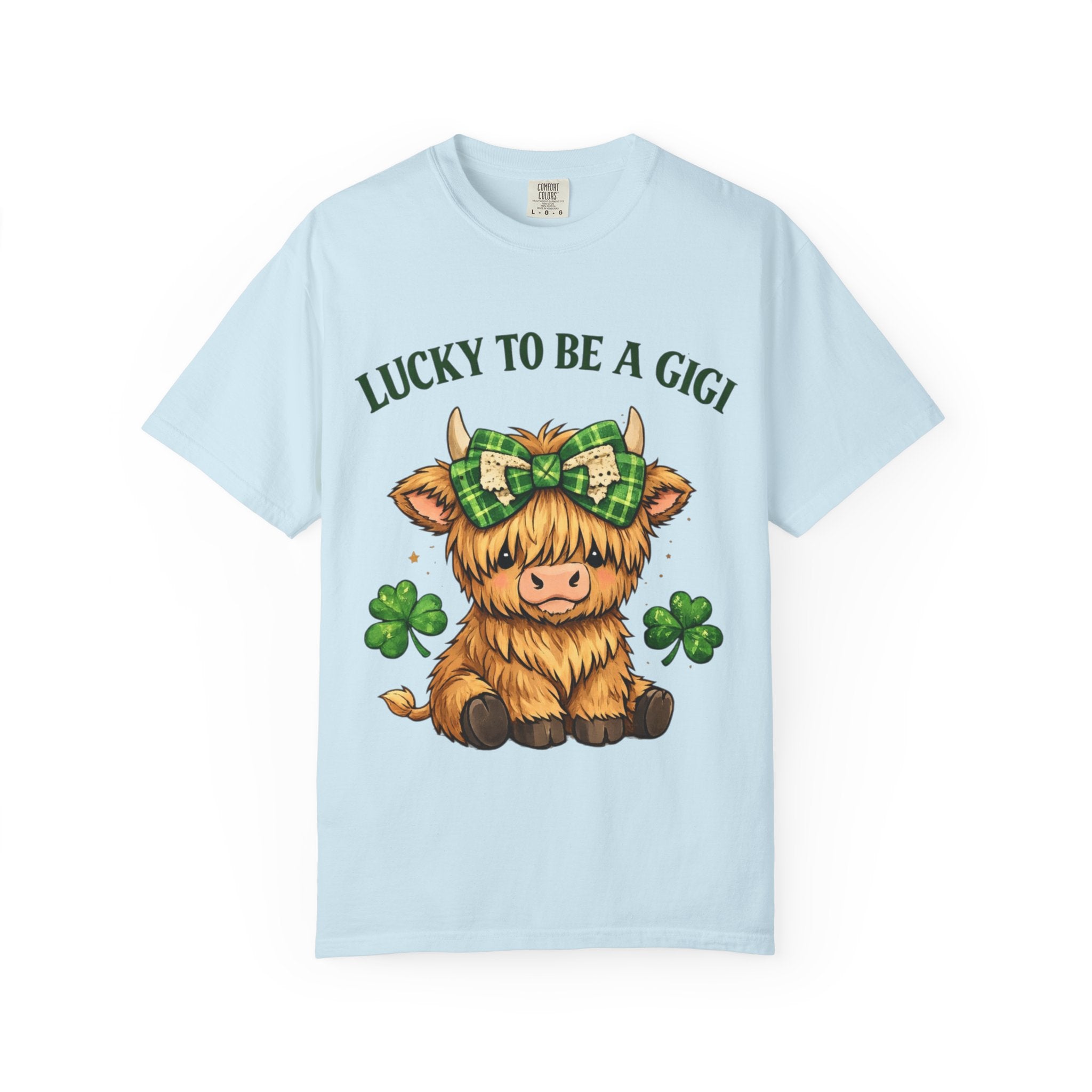 Lucky to Be a Gigi T-Shirt — Cute Highland Cow St. Patrick’s Day Tee