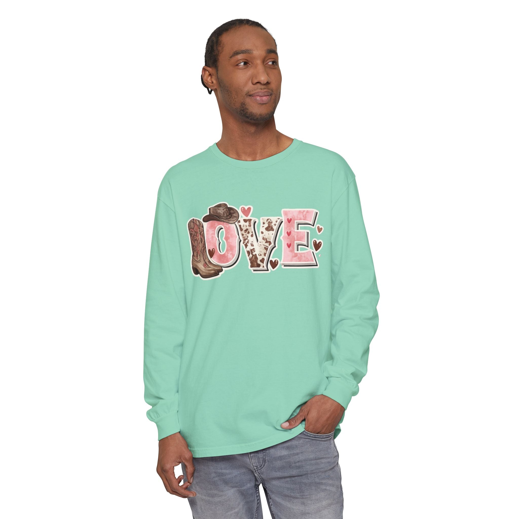 Western 'LOVE' Long Sleeve Tee — Cowgirl Cowboy Heart Graphic