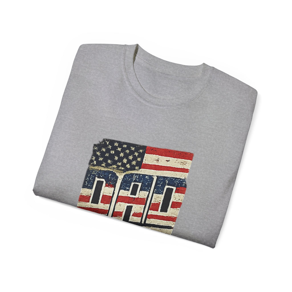 Patriotic Dad T-Shirt – Vintage American Flag 'DAD' Tee for Father’s Day