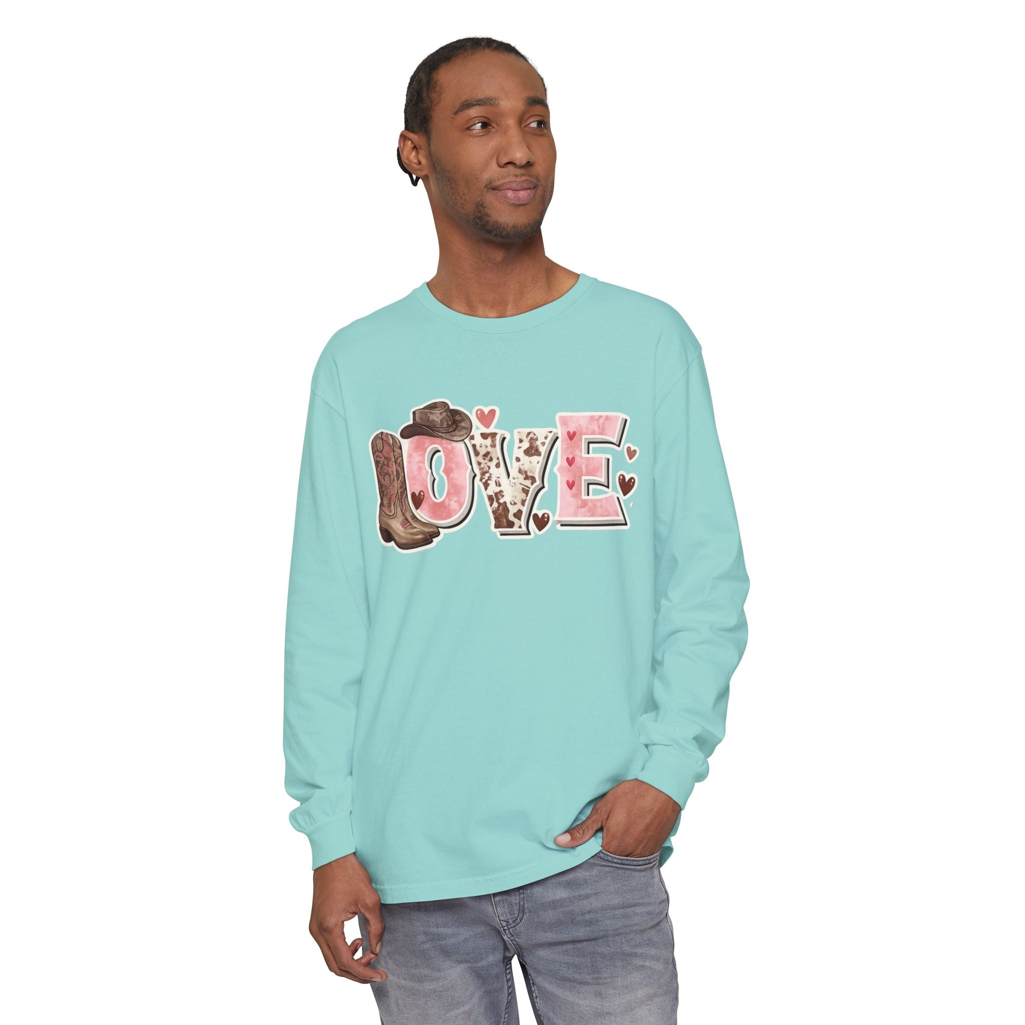 Western 'LOVE' Long Sleeve Tee — Cowgirl Cowboy Heart Graphic