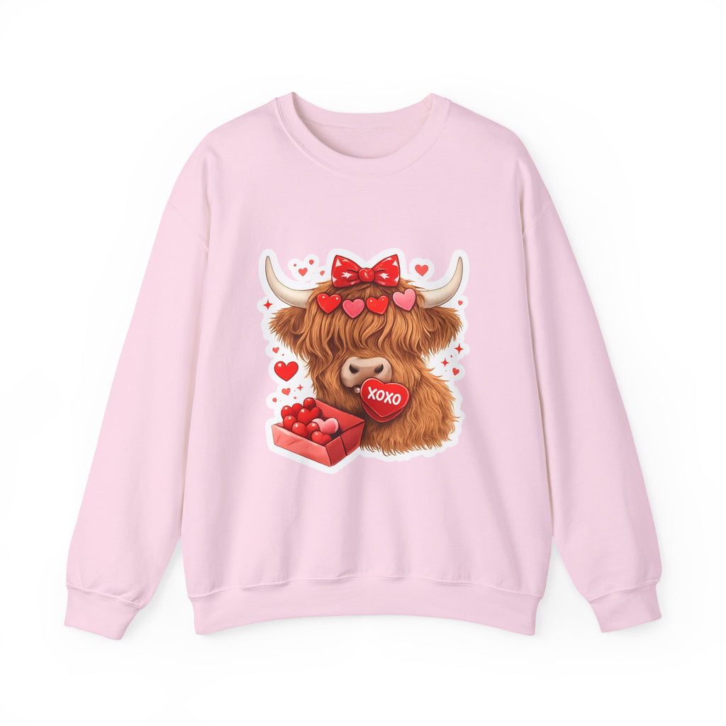 Valentine Highland Cow Sweatshirt – Cute XOXO Heart Gift Crewneck
