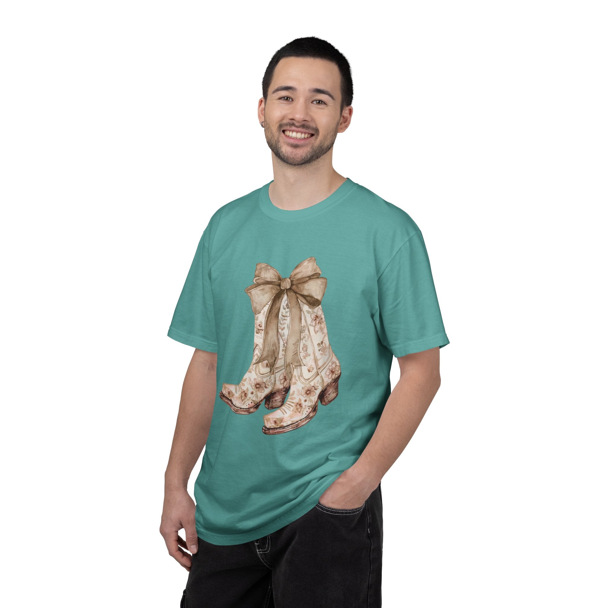 Vintage Floral Cowboy Boots T-Shirt — Western Cowgirl Graphic Tee
