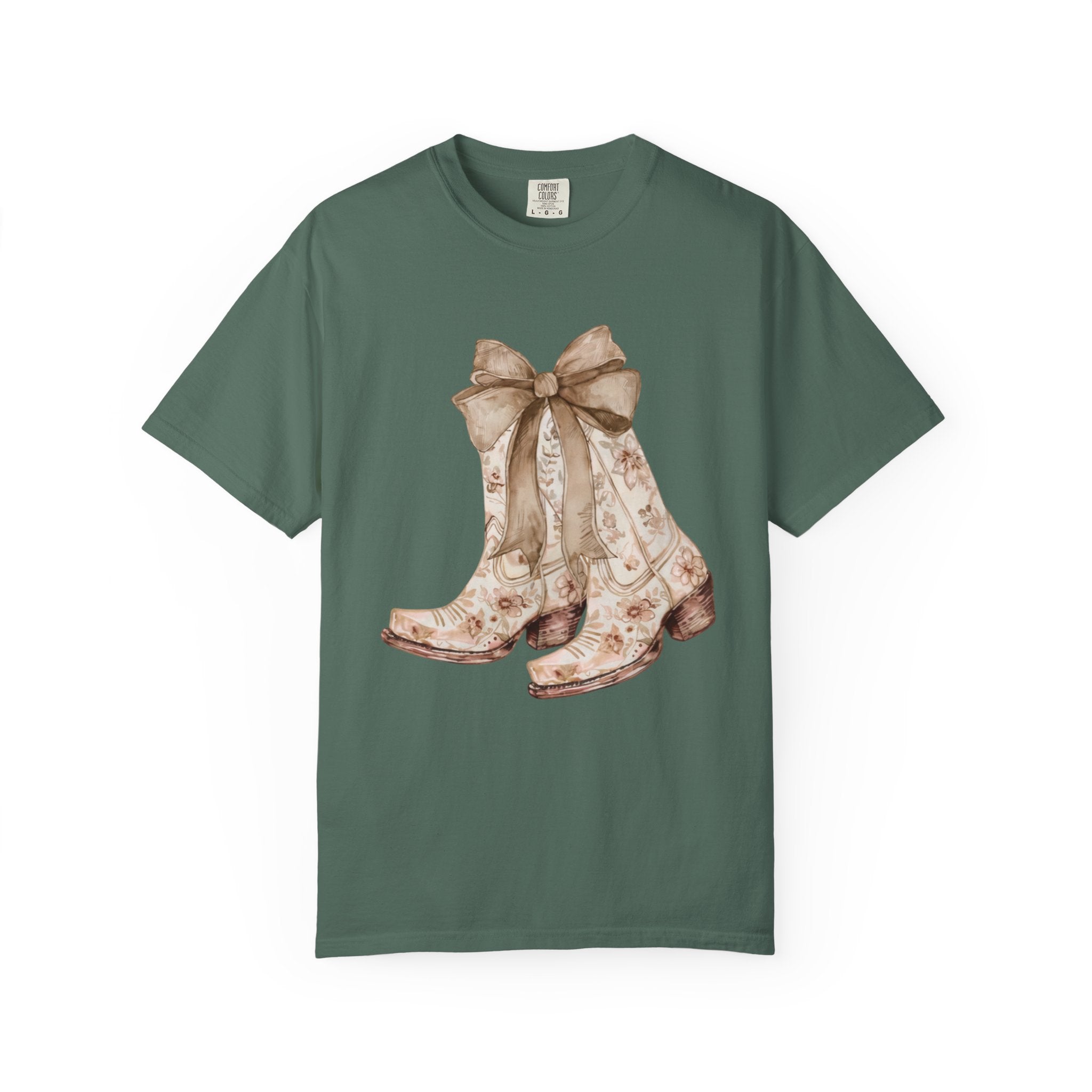 Vintage Floral Cowboy Boots T-Shirt — Western Cowgirl Graphic Tee